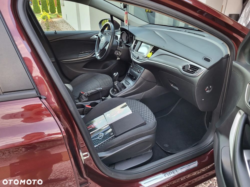 Opel Astra 1.4 T Enjoy - 7