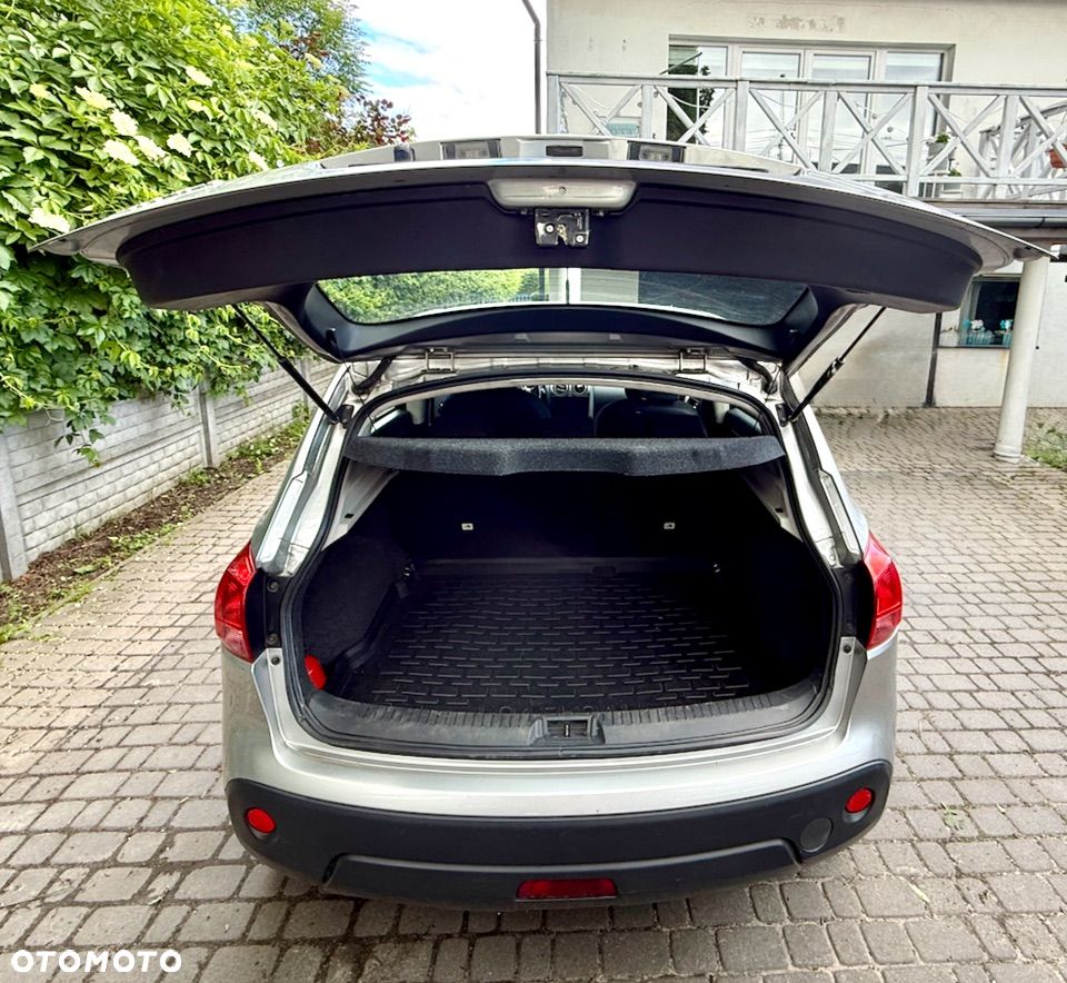 Nissan Qashqai 1.6 Tekna - 5