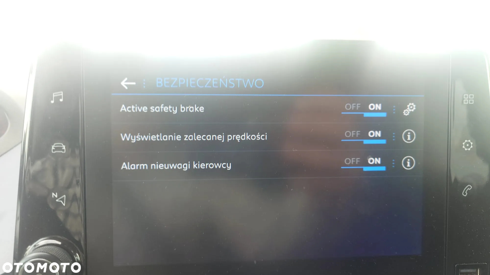 Peugeot Rifter 1.5 BlueHDI Allure Pack S&S - 21