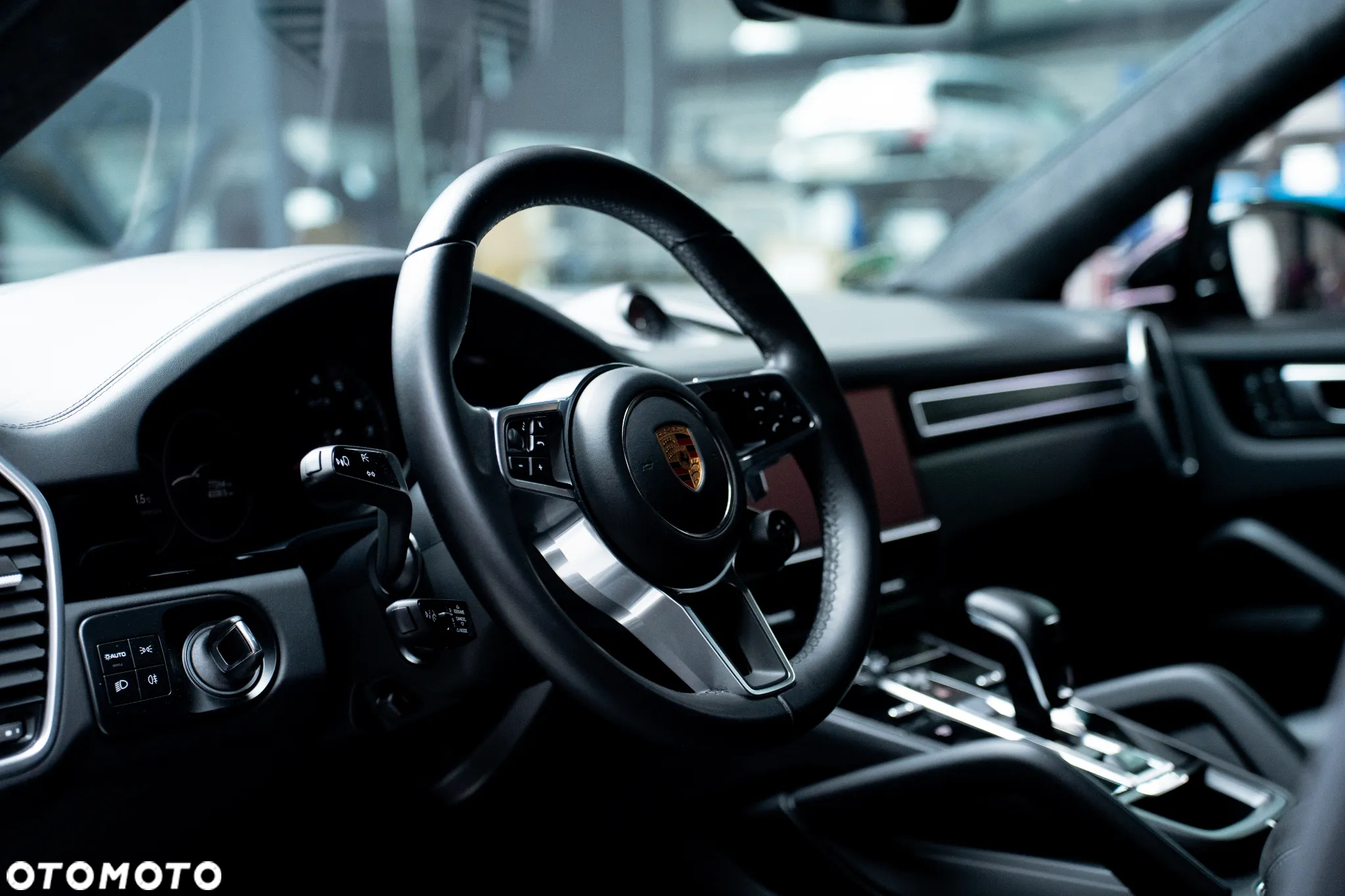 Porsche Cayenne Coupe GTS - 11