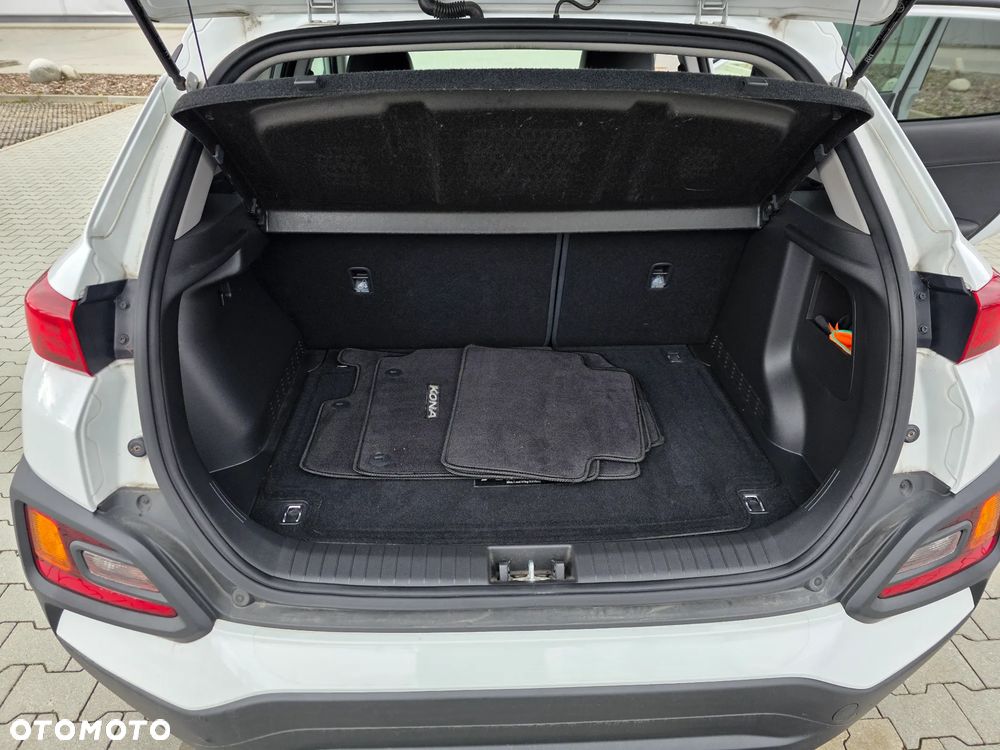 Hyundai Kona - 15