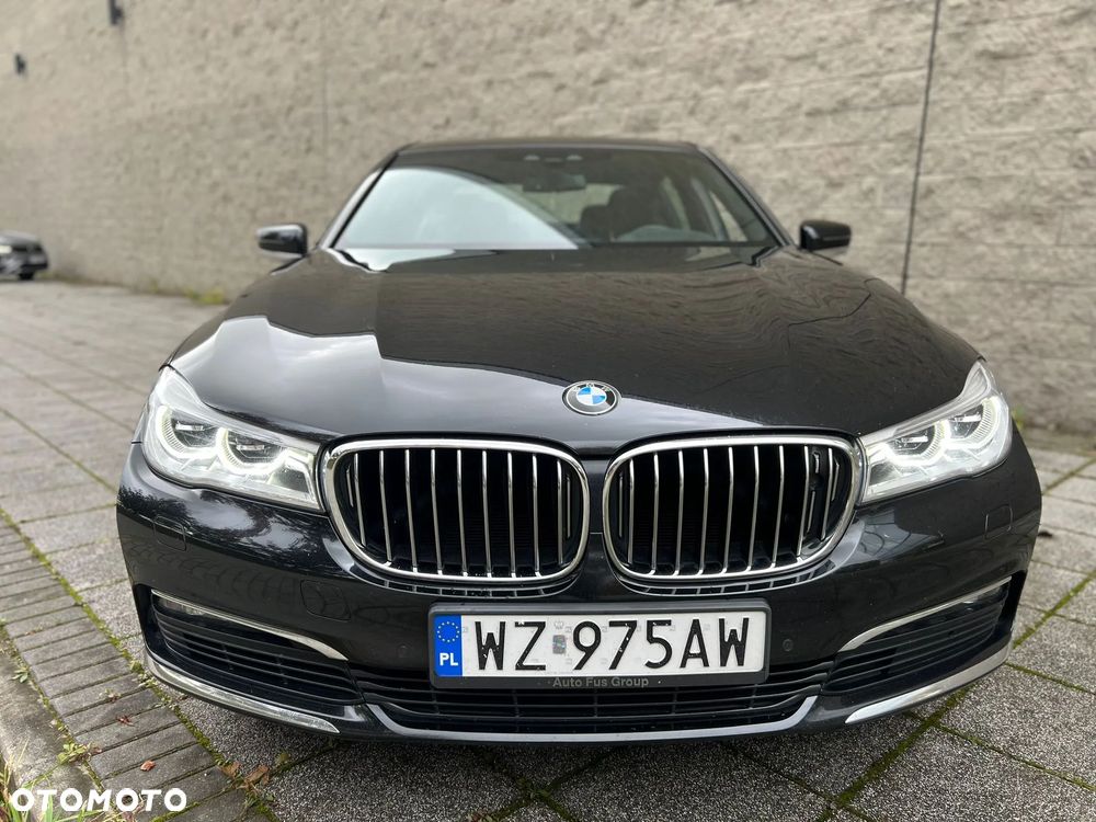 BMW Seria 7 750Li xDrive - 8