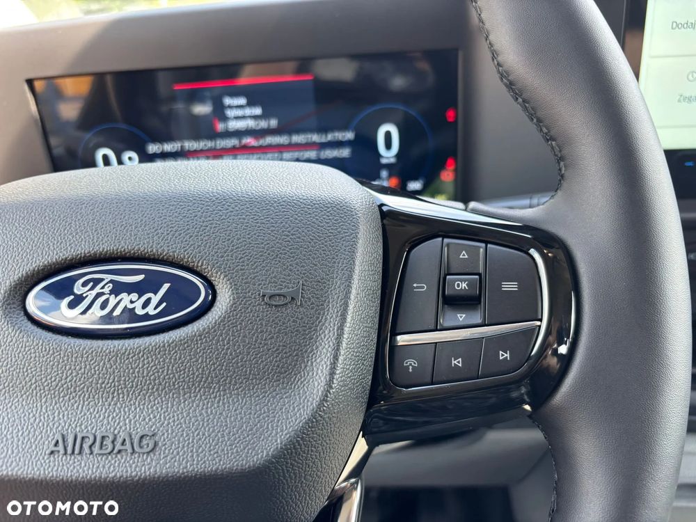 Ford Transit Custom Brygadowy Trend L2 320 2.0 136 KM  AT 8 AWD - 13