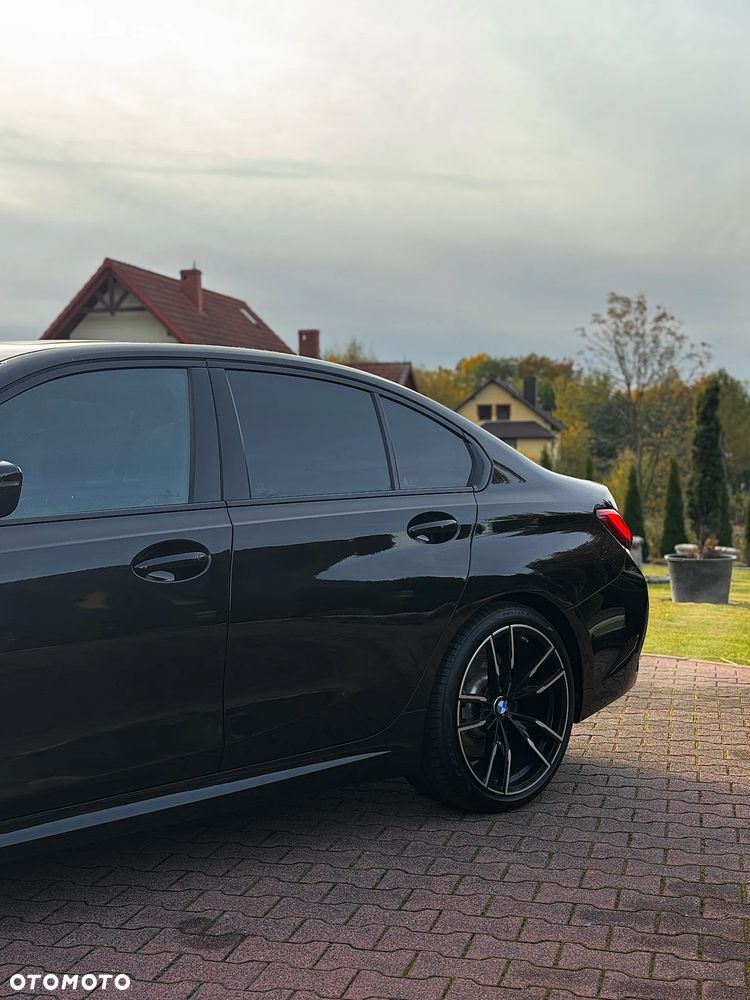 BMW Seria 3 330i M Sport sport - 4