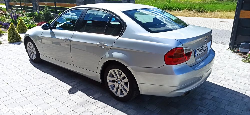 BMW Seria 3 320d - 18