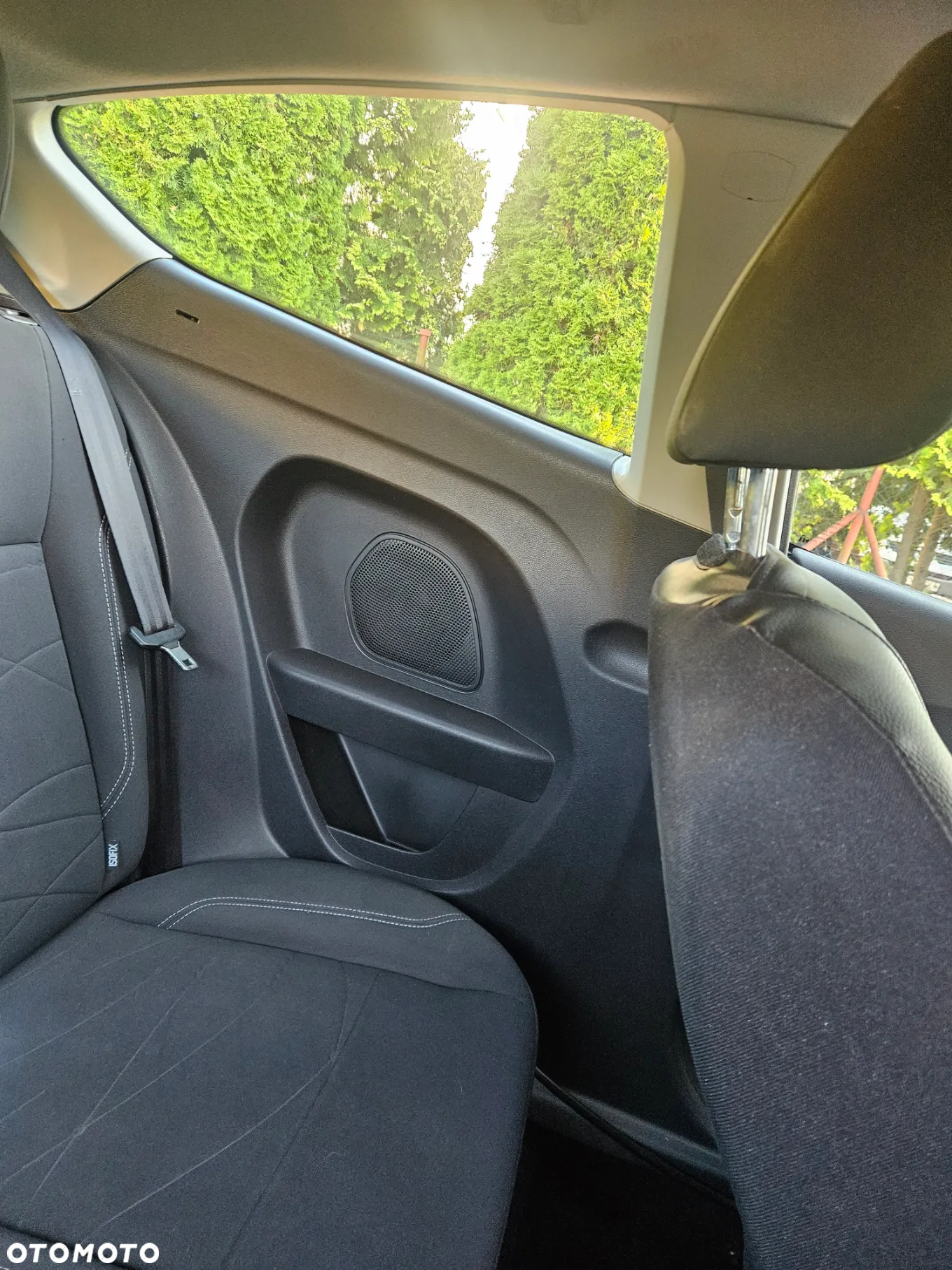 Ford Fiesta - 12