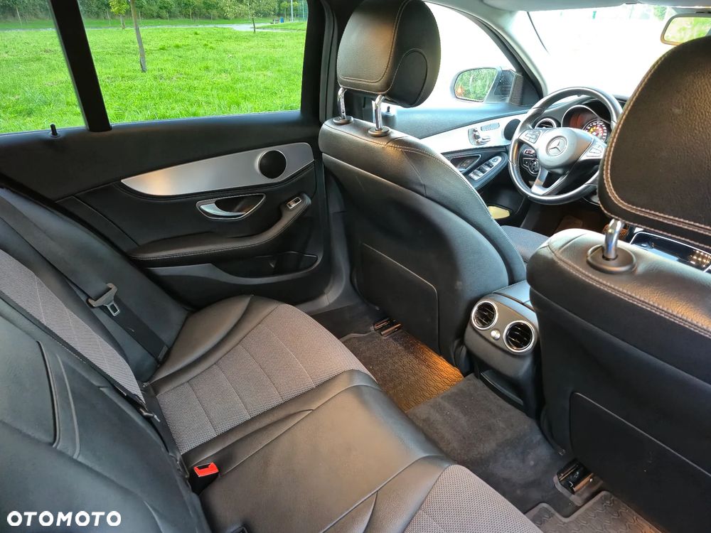 Mercedes-Benz Klasa C 250 (BlueTEC) d 7G-TRONIC - 28