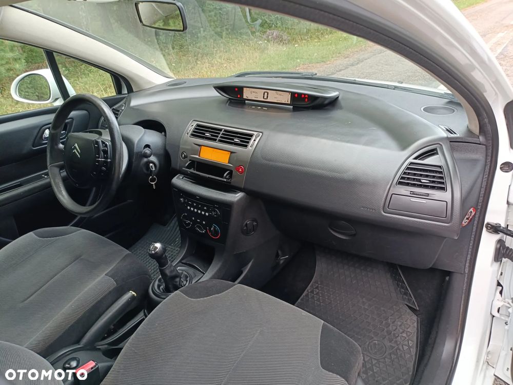 Citroën C4 1.6 HDi Impress - 10