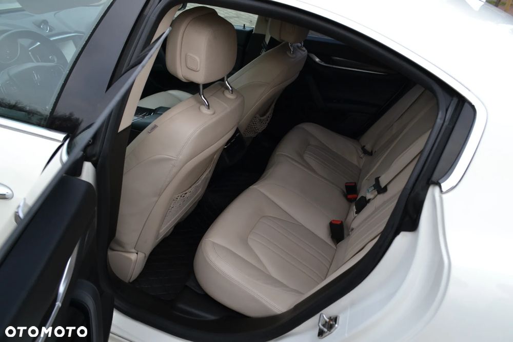 Maserati Ghibli Automatik - 23