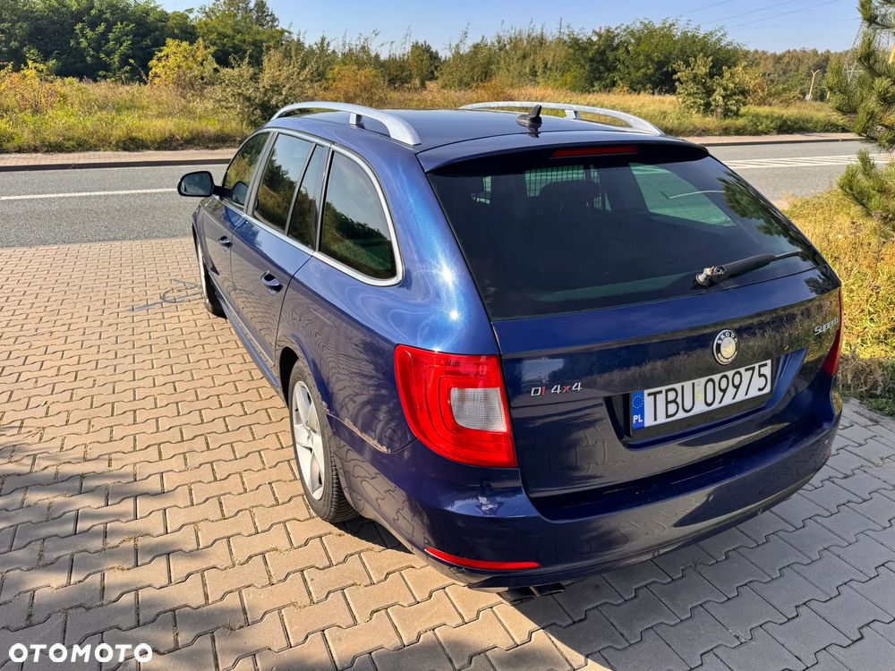 Skoda Superb 2.0 TDI 4x4 Comfort DSG - 6