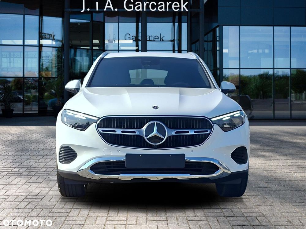 Mercedes-Benz GLC - 8
