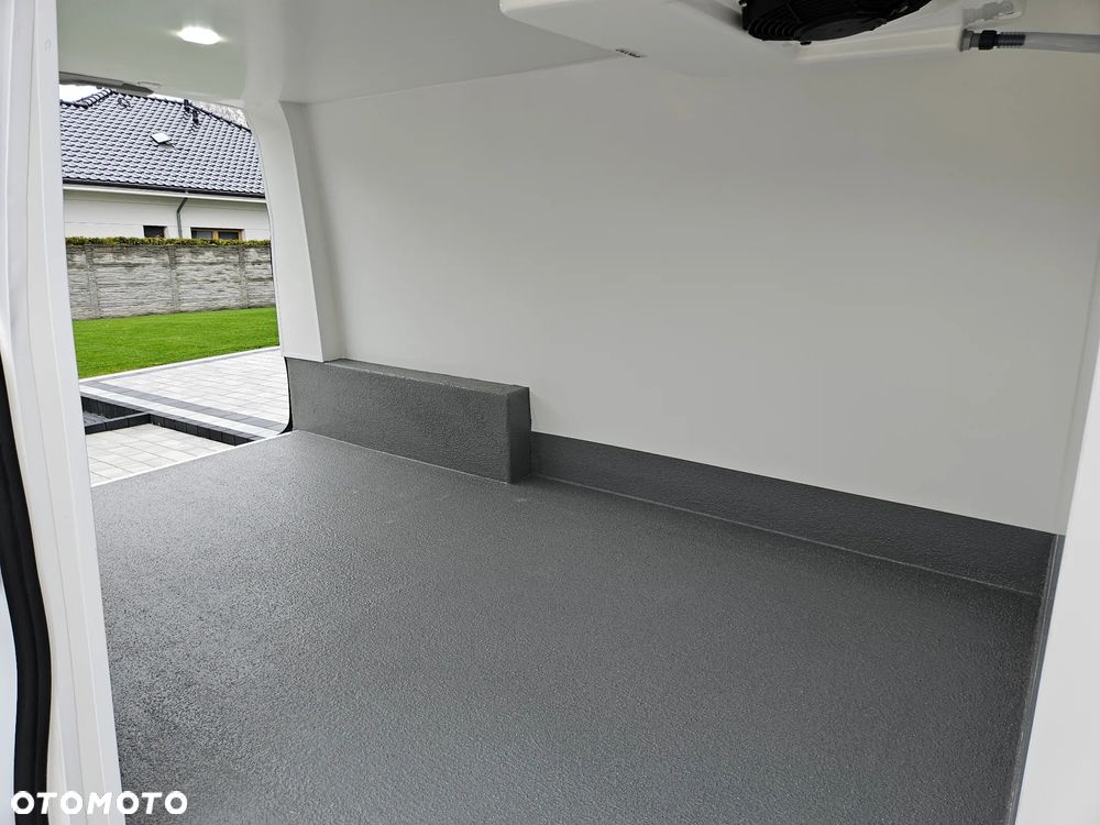 Ford Transit Custom Mroźnia / Chłodnia do -25 stopni - 36