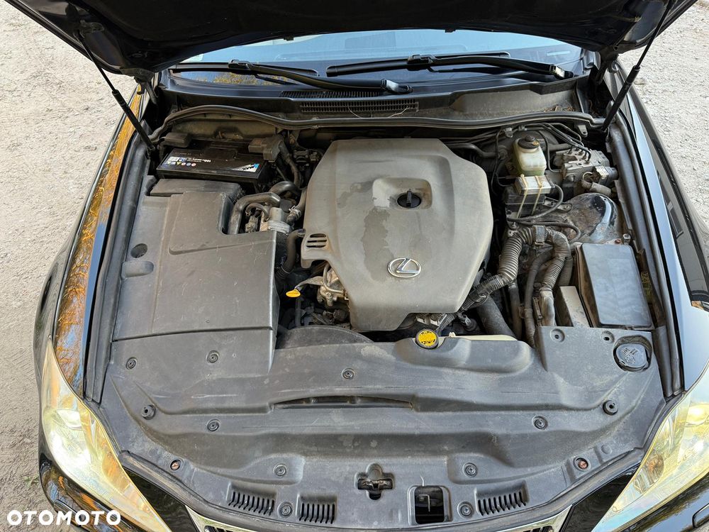 Lexus IS 220 D Prestige - 15