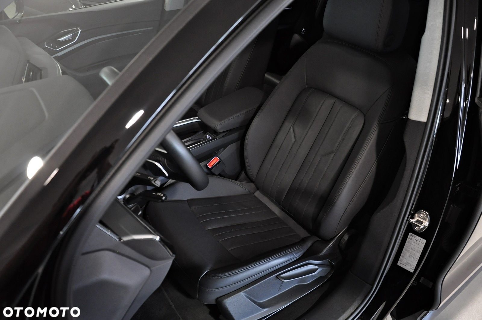 Audi e-tron - 11