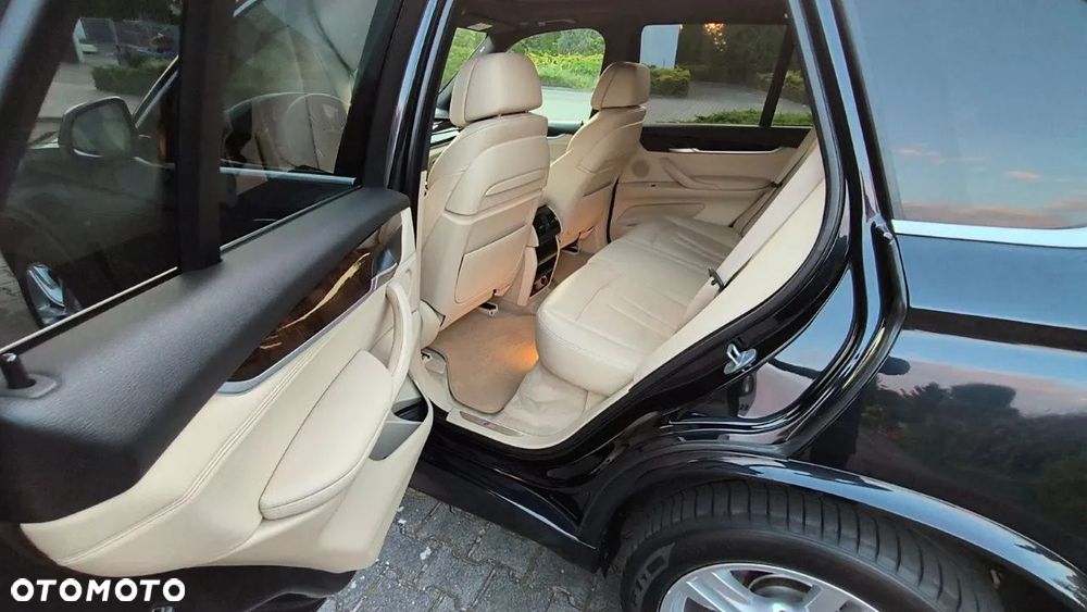 BMW X5 xDrive40d - 10