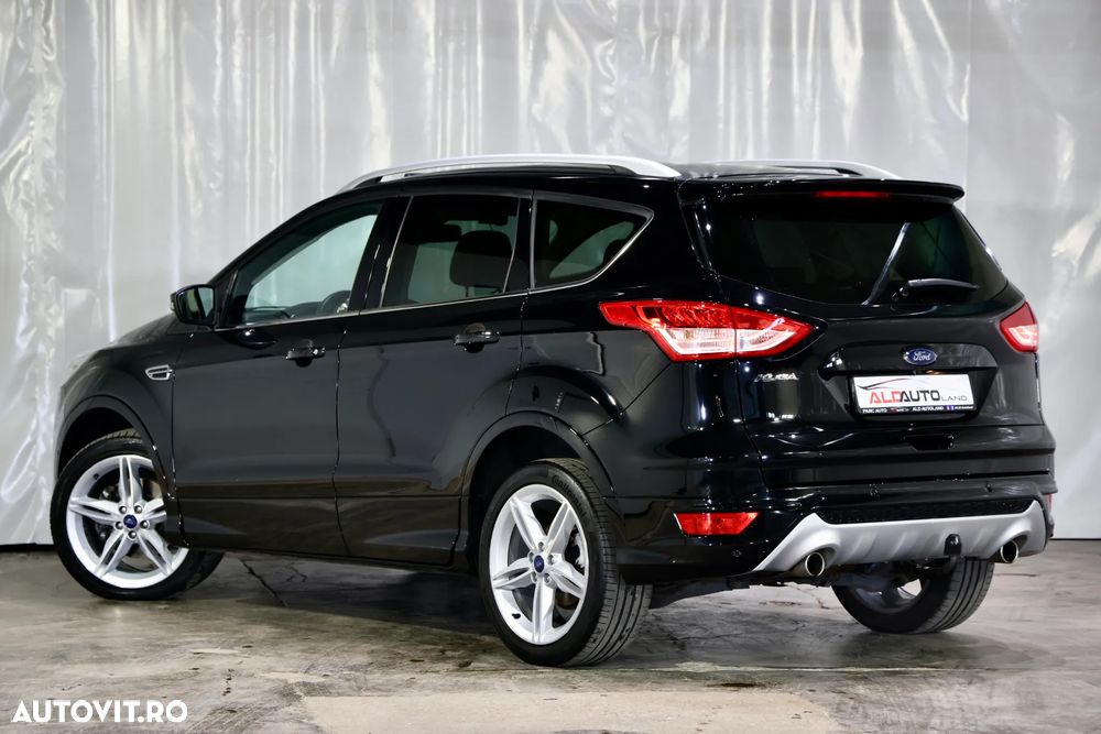 Ford Kuga 2.0 TDCi 4x4 Aut. ST-Line - 5