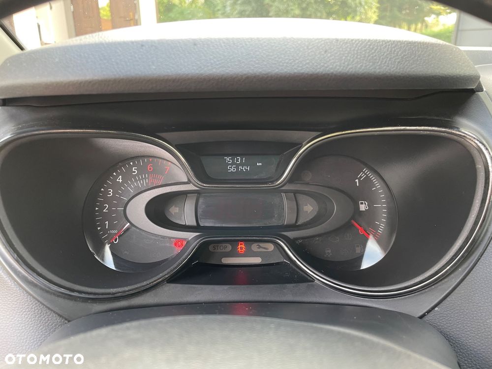 Renault Captur - 21