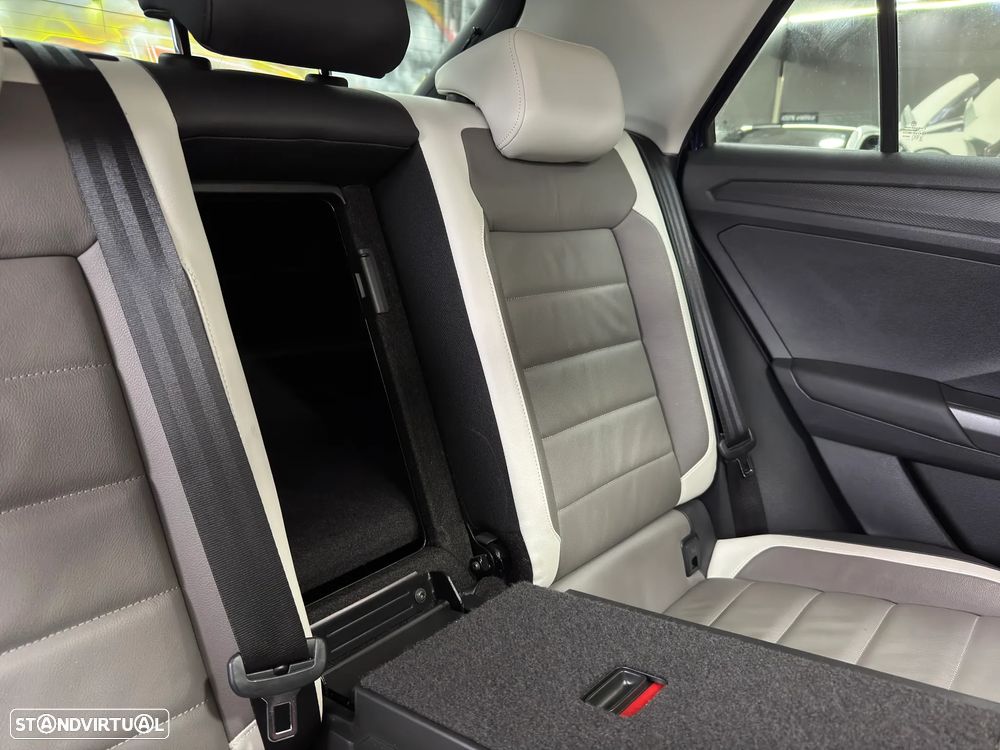 VW T-Roc 1.5 TSI Sport DSG - 30