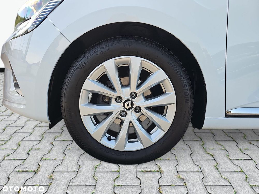 Renault Clio - 10