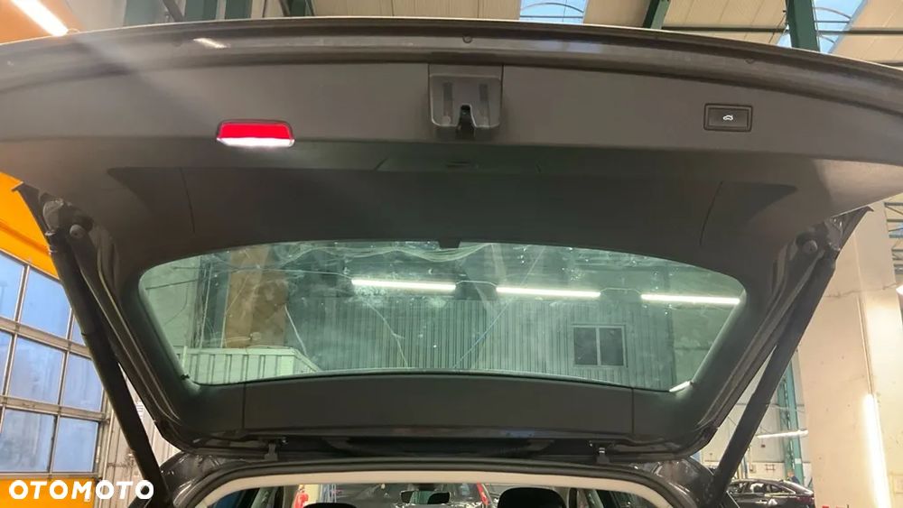 Volkswagen Tiguan 2.0 TDI SCR 4Mot Elegance DSG - 15