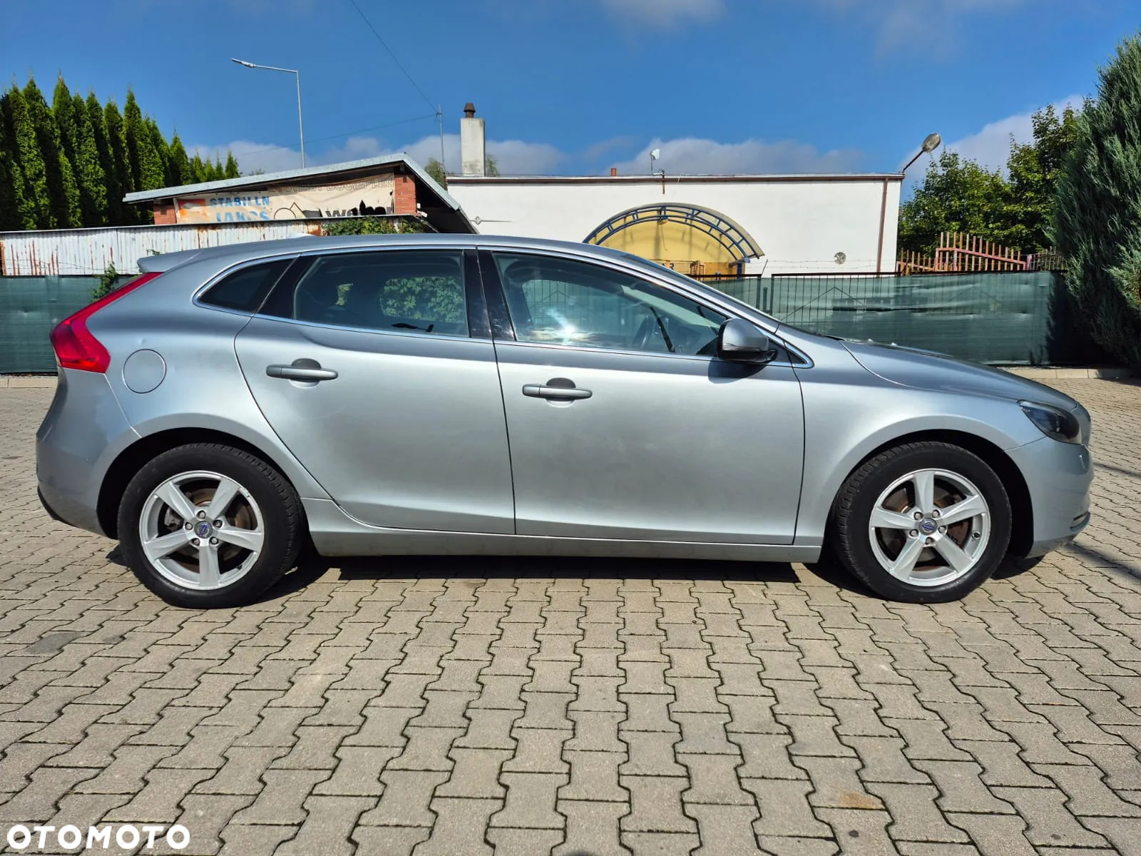 Volvo V40 T3 Summum - 4