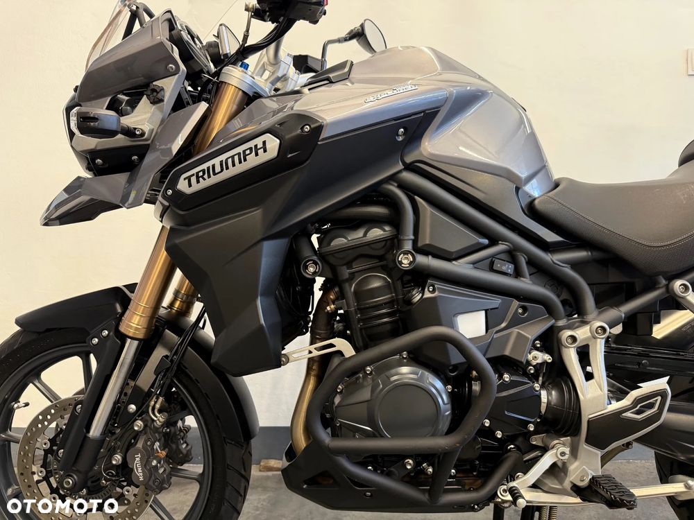 Triumph Tiger - 11