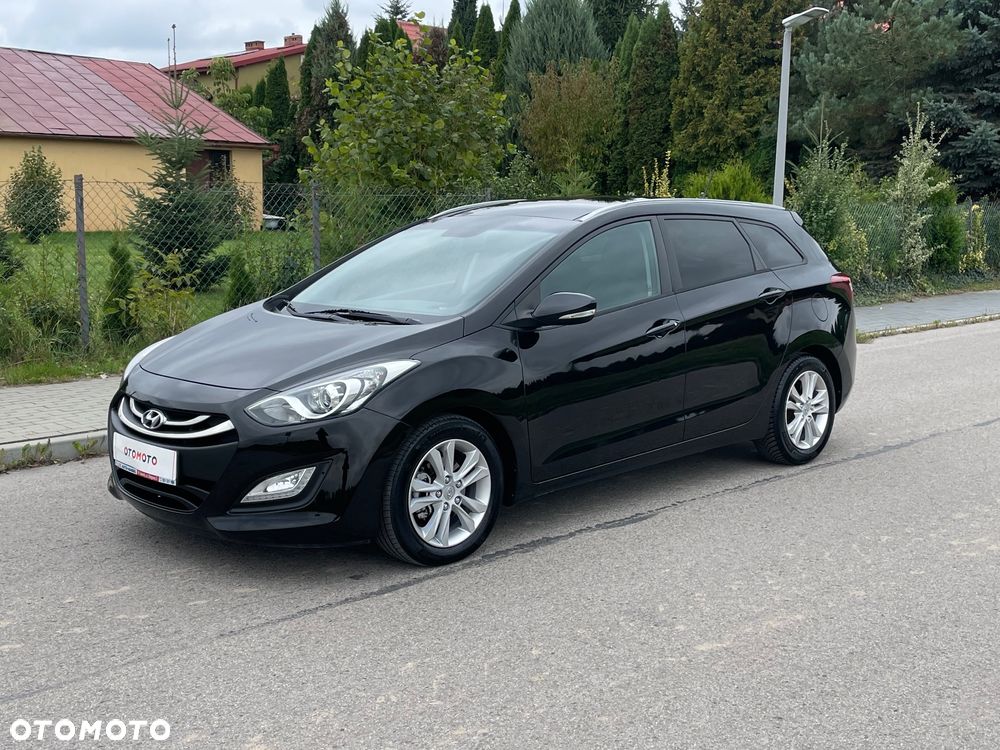 Hyundai i30 Kombi 1.6 CRDI Style - 36