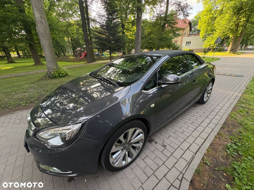 Opel Cascada 1.4 T Cosmo S&S - 2