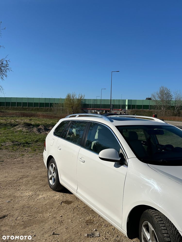 Volkswagen Golf 1.4 TSI Comfortline DSG - 3