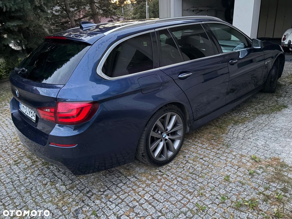 BMW Seria 5 520d - 13