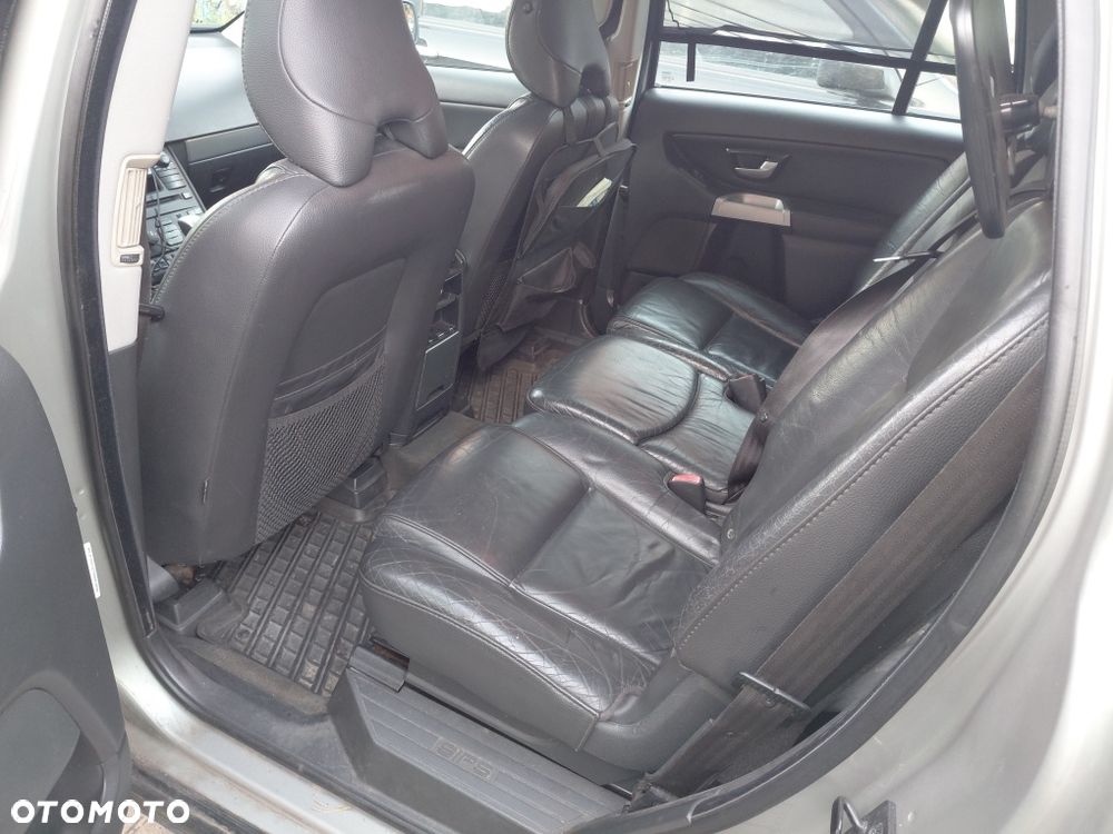 Volvo XC 90 - 5