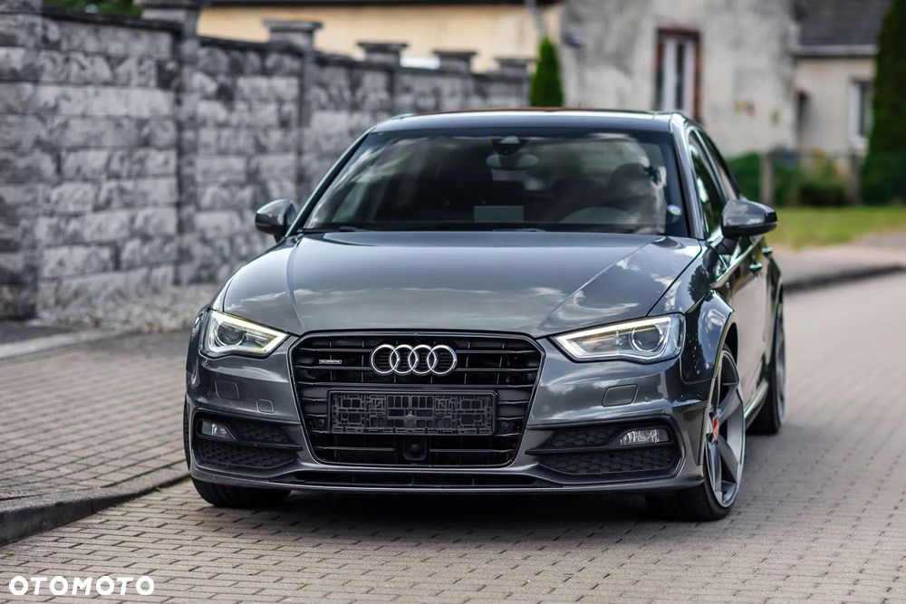 Audi A3 Sportback 2.0 TDI (clean diesel) quattro S tronic S line Sportpaket - 2