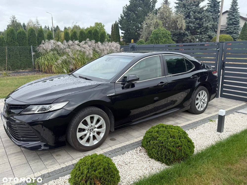 Toyota Camry 2.5 Hybrid Comfort CVT - 3