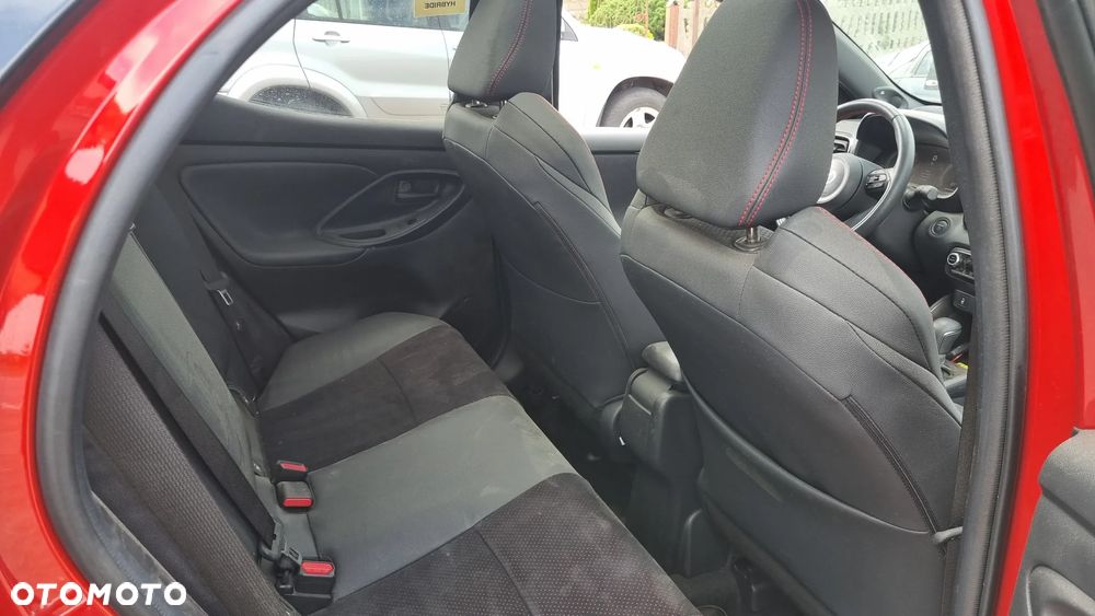 Toyota Yaris 130 1.5 VVT-i GR SPORT - 28
