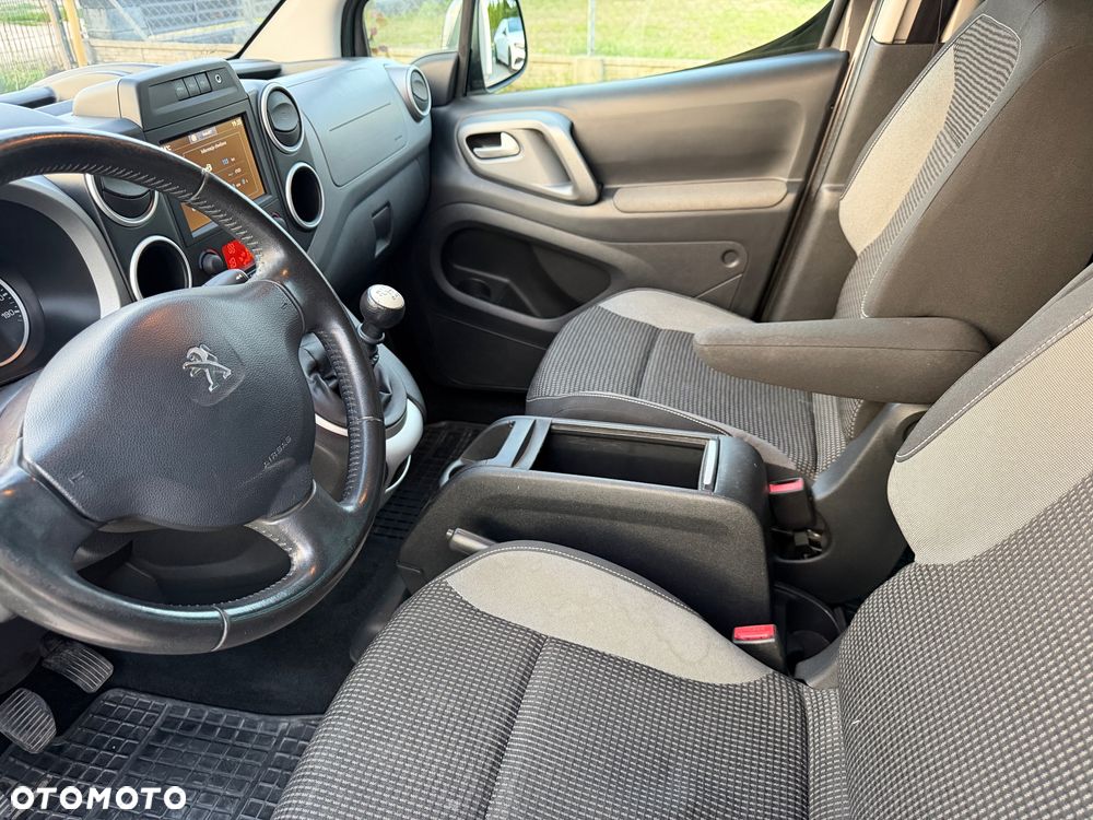 Peugeot Partner 1.6 BlueHDi Outdoor S&S - 28
