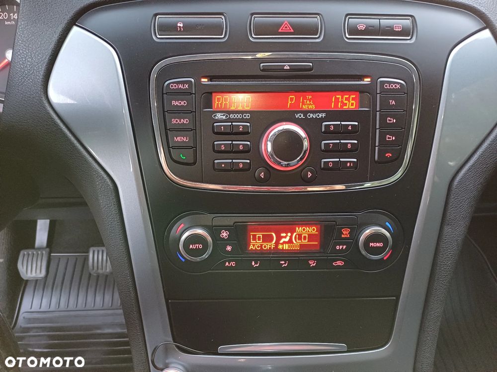 Ford Mondeo 2.0 TDCi Trend - 31