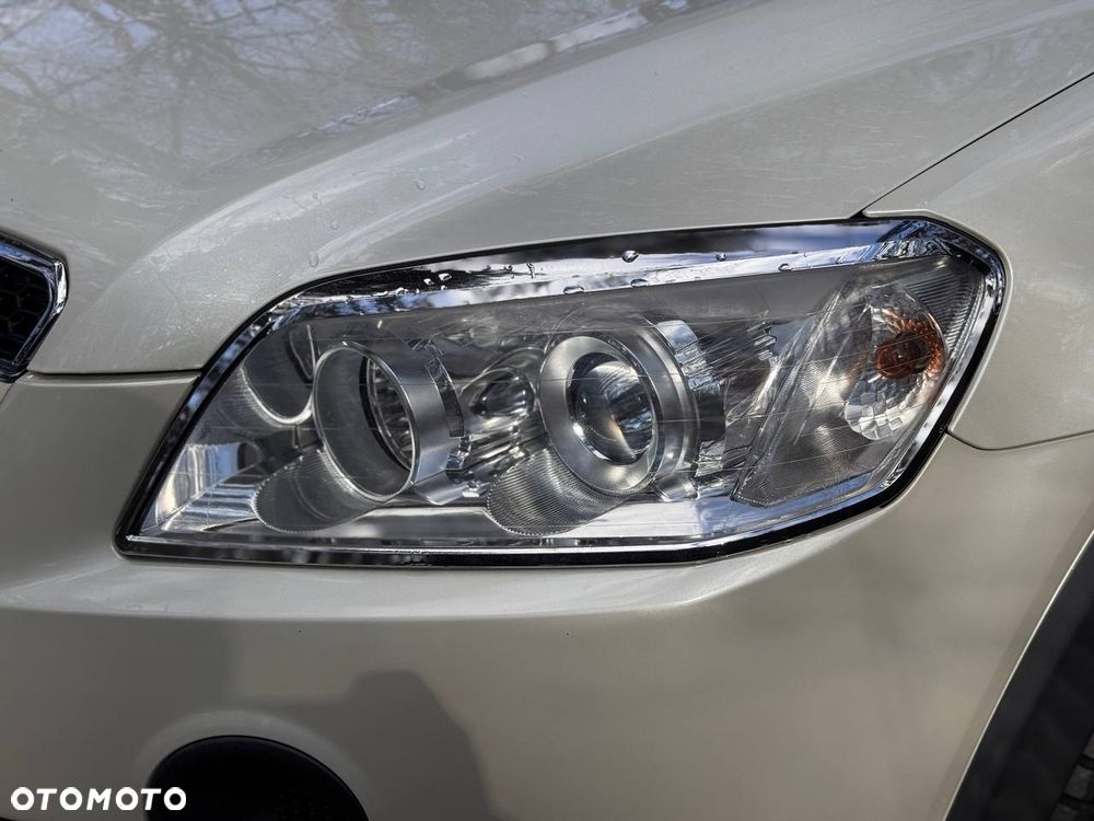 Chevrolet Captiva 2.4 LT - 9