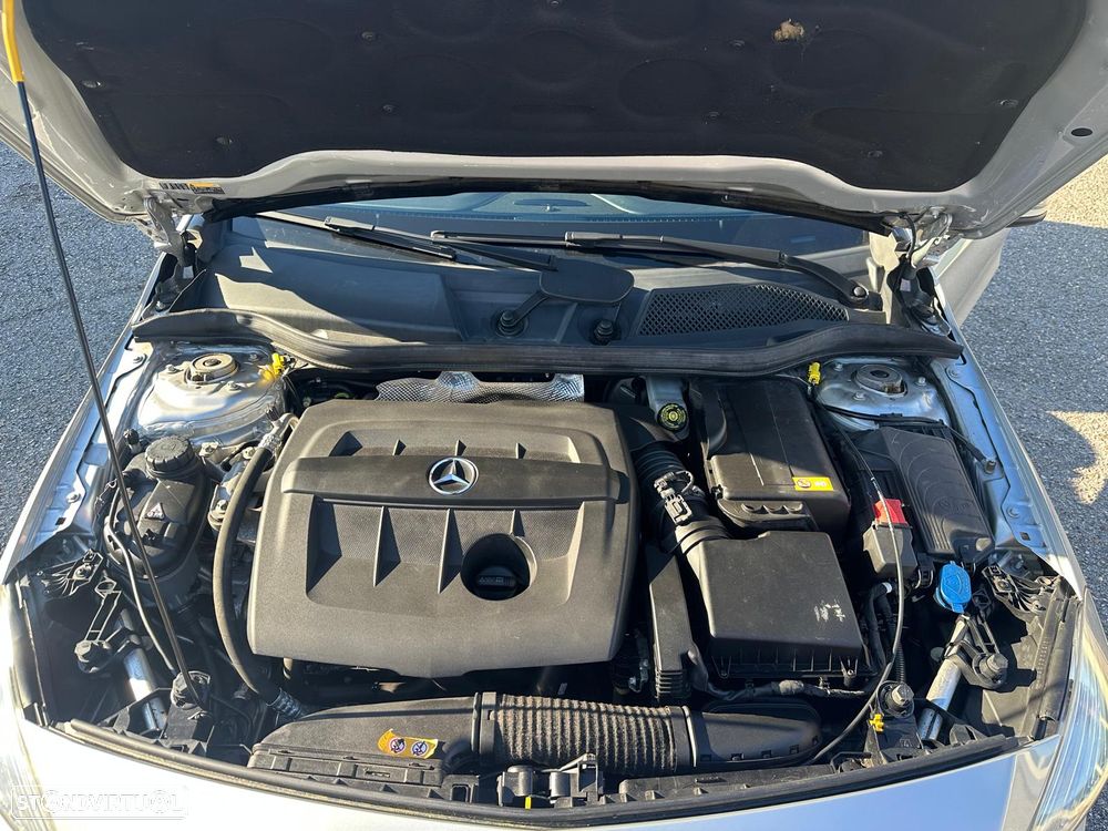Mercedes-Benz A 180 CDI (BlueEFFICIENCY) - 9