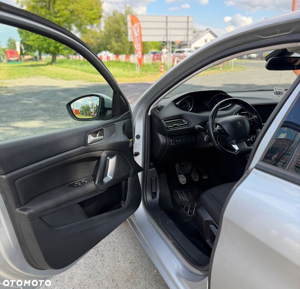 Peugeot 308 BlueHDi 100 Stop & Start Access - 16