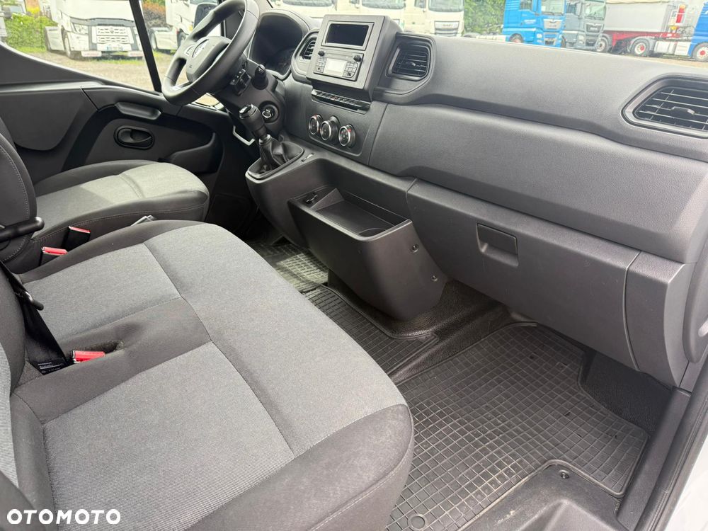 Renault Master - 12