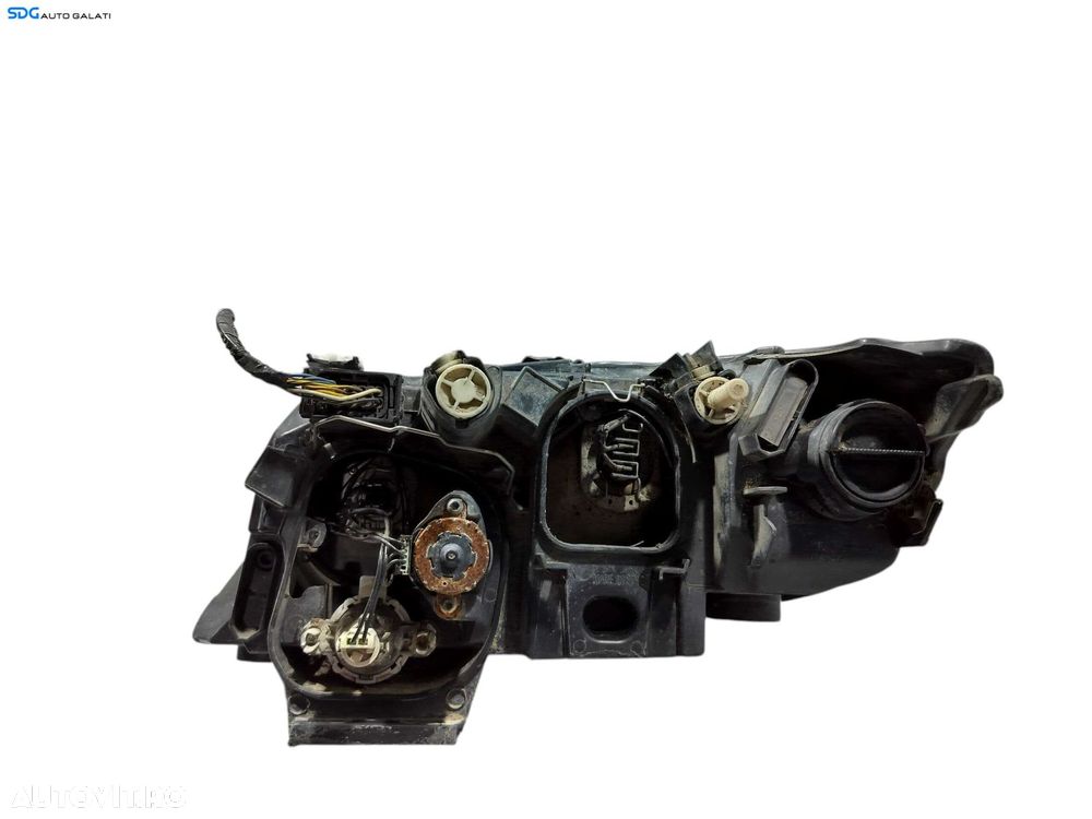 Far Dreapta FARA Xenon BMW Seria 3 E90 E91 LCI Facelift FL 2007 - 2011 Cod 89318945 [LC1016] - 4