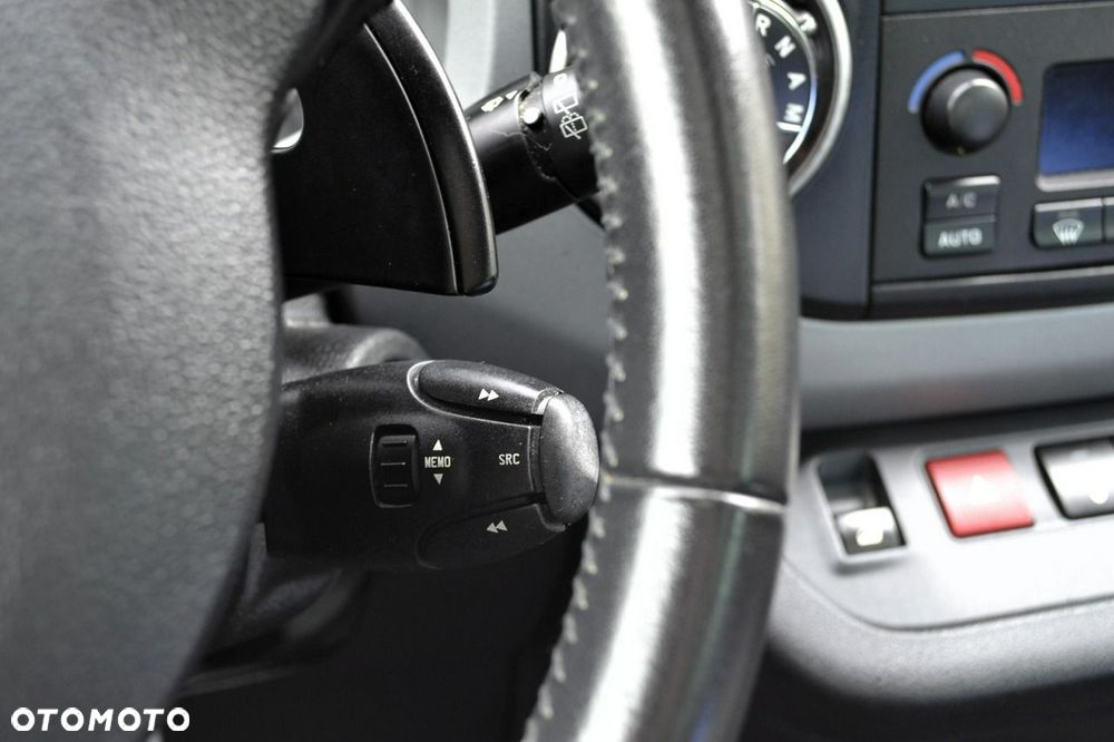 Citroën Berlingo Multispace BlueHDi 100 S&S ETG6 SHINE - 38