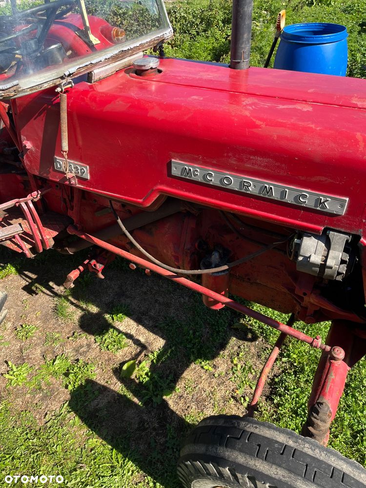 McCormick D439 - 12