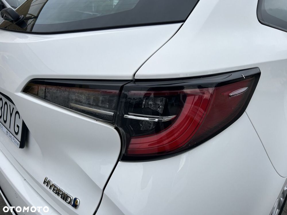 Toyota Corolla 1.8 Hybrid Comfort - 27