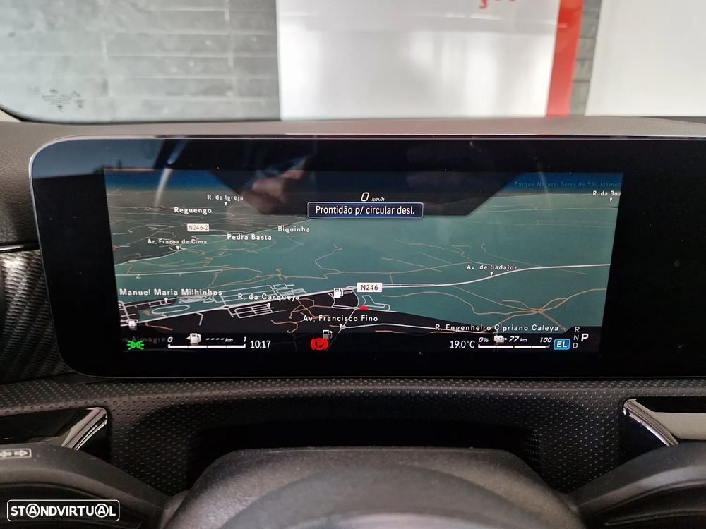 Mercedes-Benz A 250 e - 27