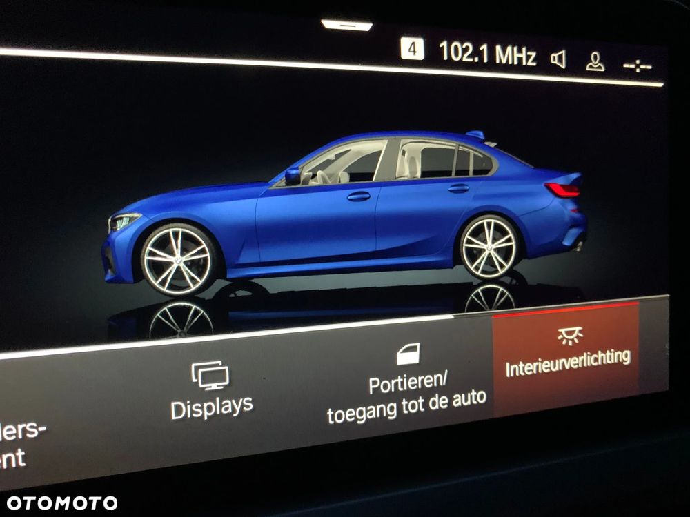 BMW Seria 3 320i Edition M Sport Shadow - 16