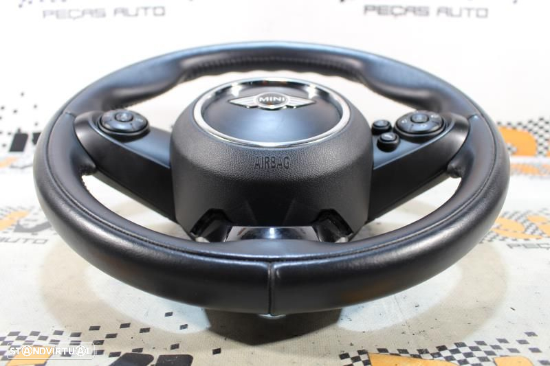 Volante MINI F54 / F55 / F56 / F57 / F60 - 3