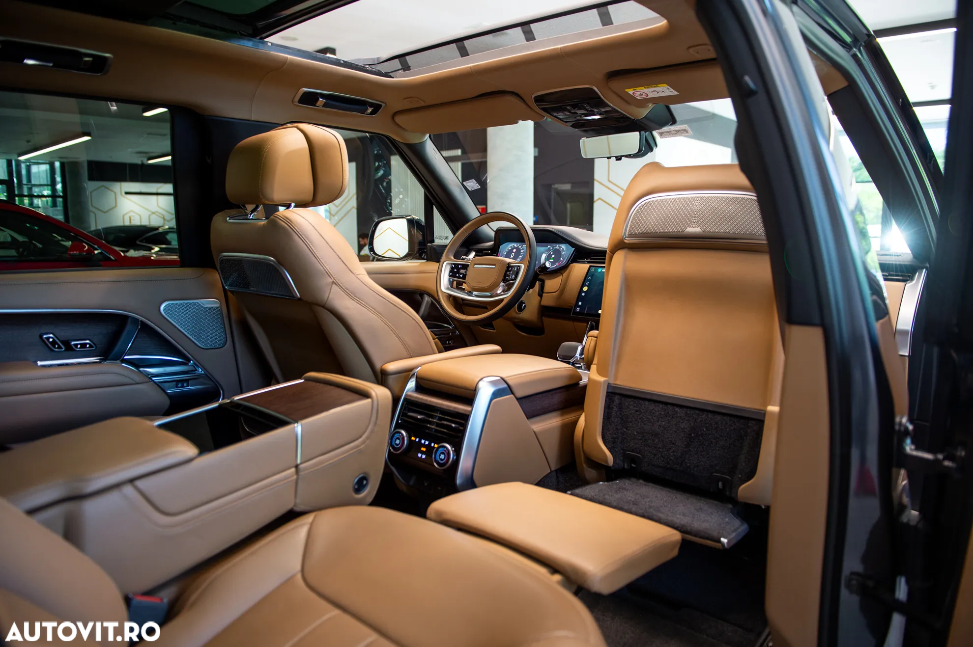 Land Rover Range Rover - 33