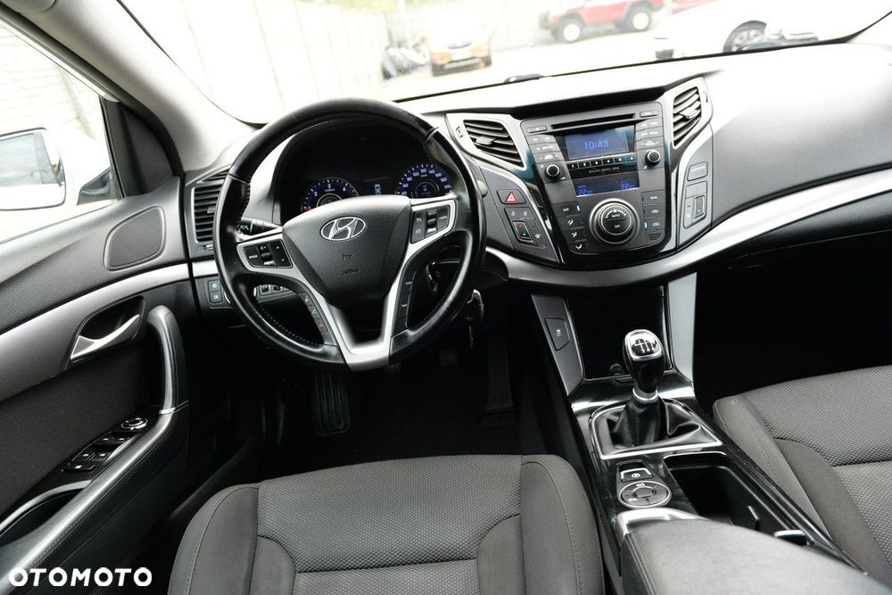 Hyundai i40 1.7 CRDi Comfort + - 13
