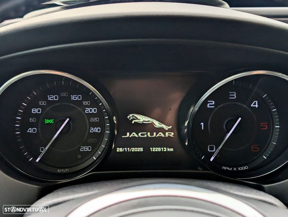 Jaguar XE 20d Aut. R-Sport - 11